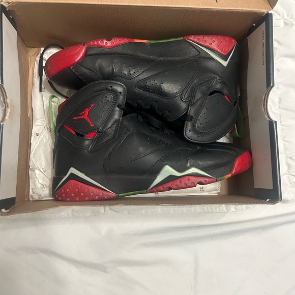Jordan 7 Retro Black and Red Sneakers - Picture 2 of 5